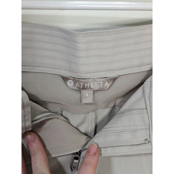 Athleta Cargo Style Wander Stash Athletic Pants - Size 8 - Picture 12 of 13